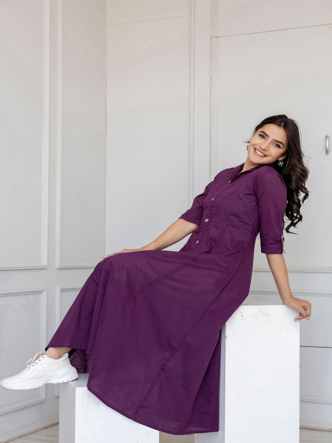 Purple Solid Flared Dress With Three Quarter Sleeves