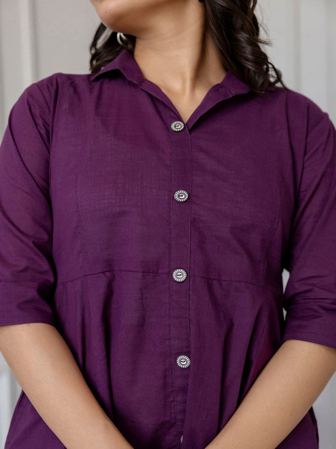 Purple Solid Flared Dress With Three Quarter Sleeves
