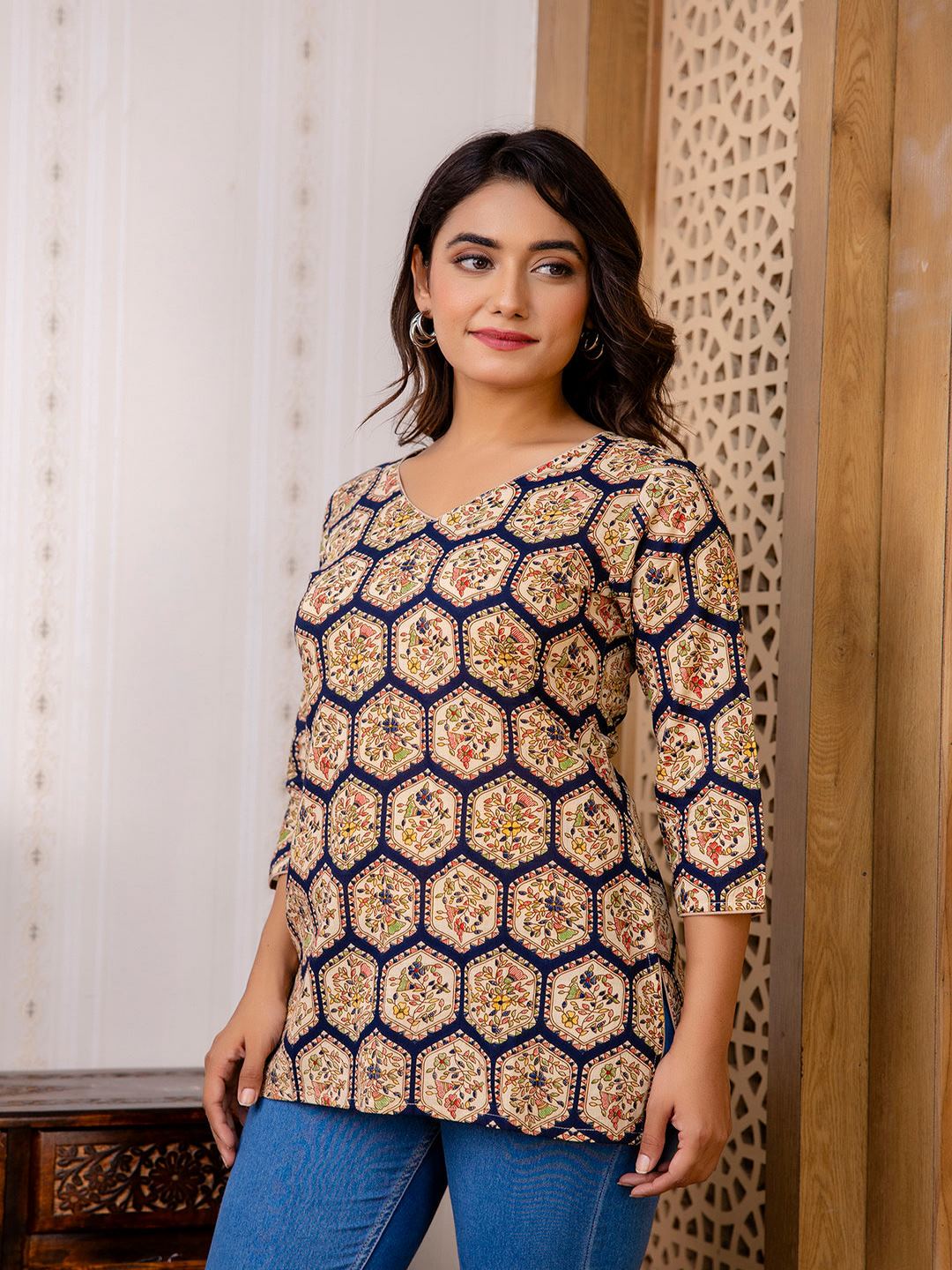 Black Printed Straight Tunic