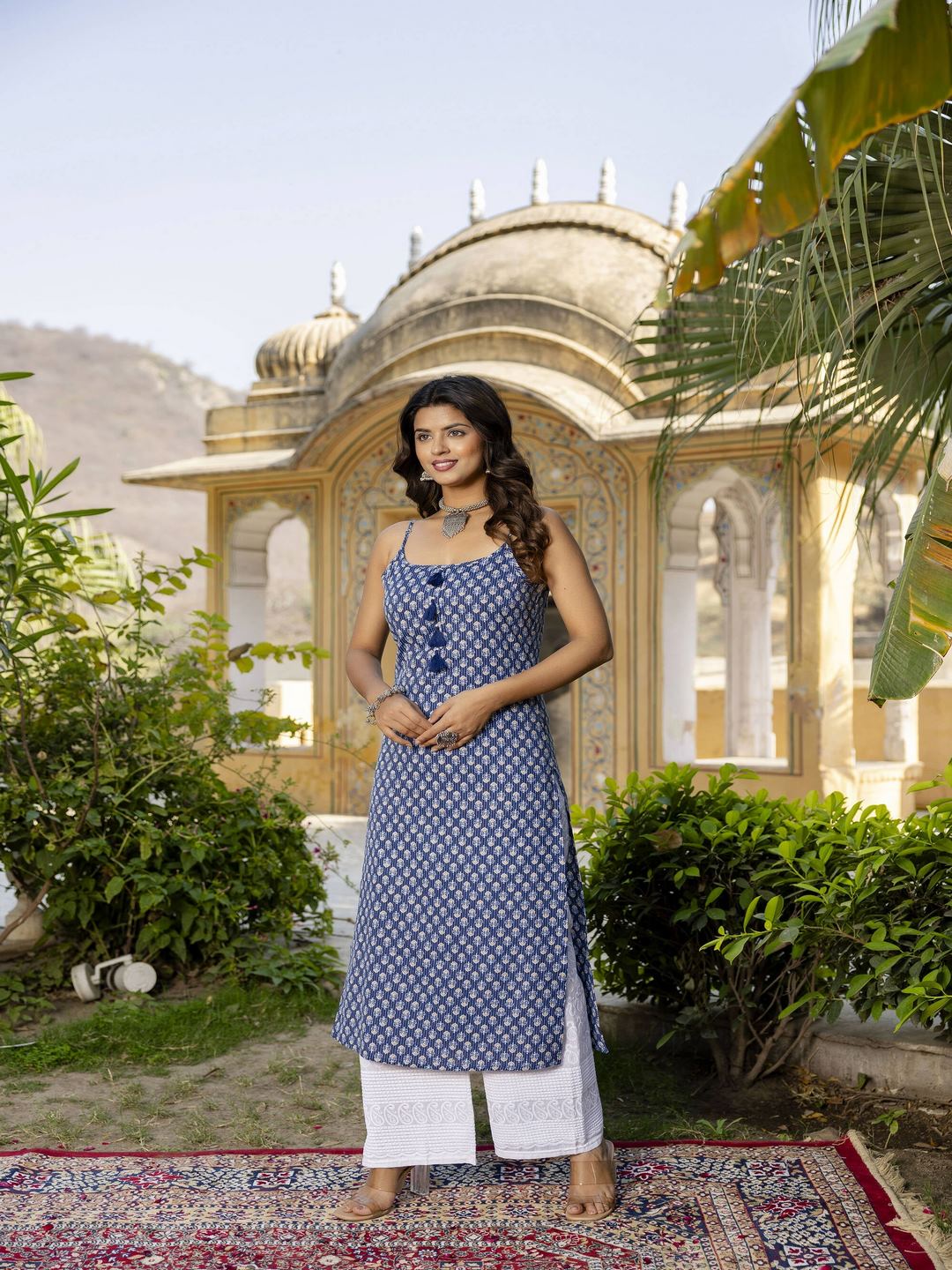 Blue Ethnic Straight Sleeveless Kurta