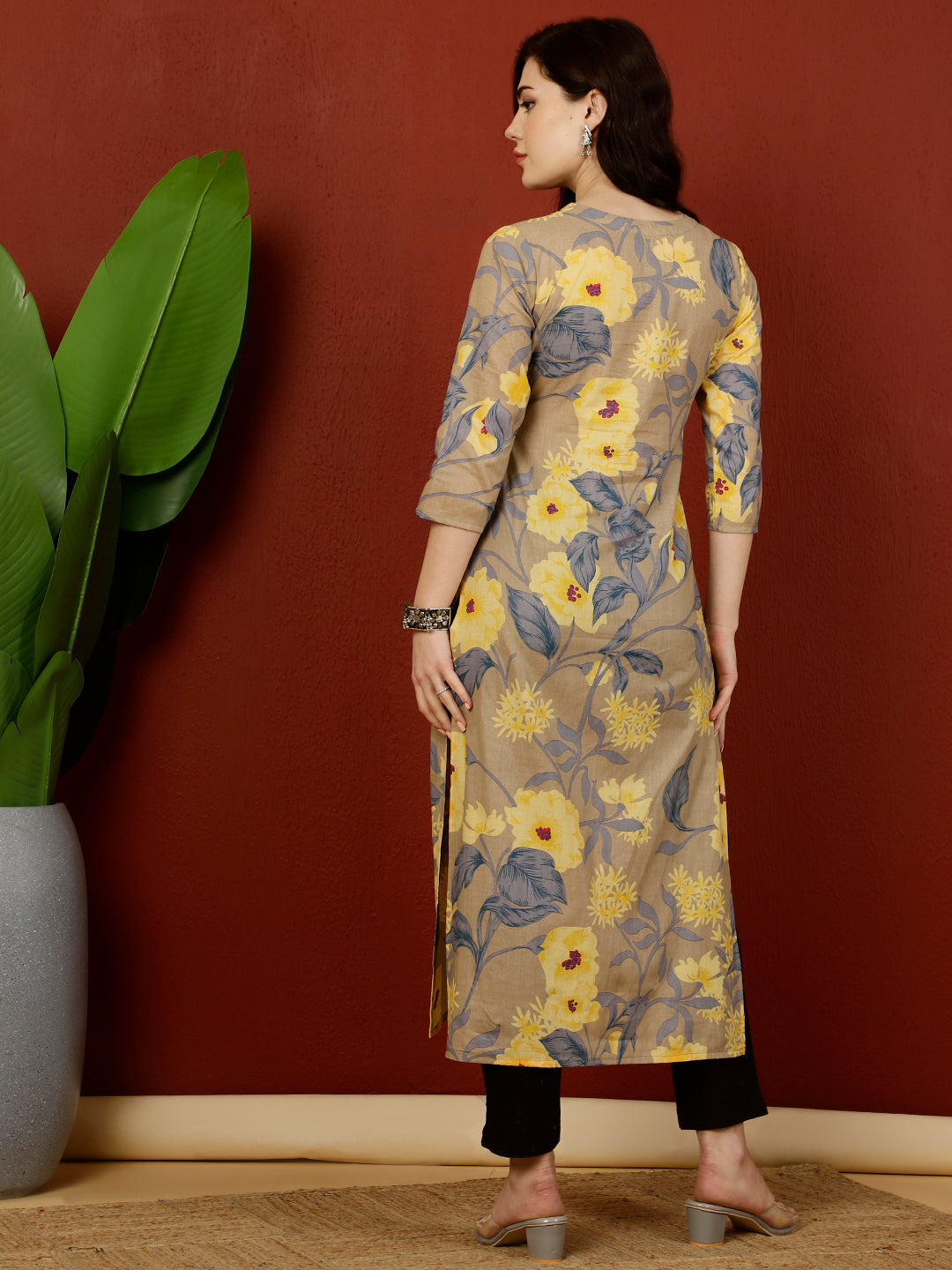 Calf Length Straight 3/4 Sleeves V Kurta (Preorder)