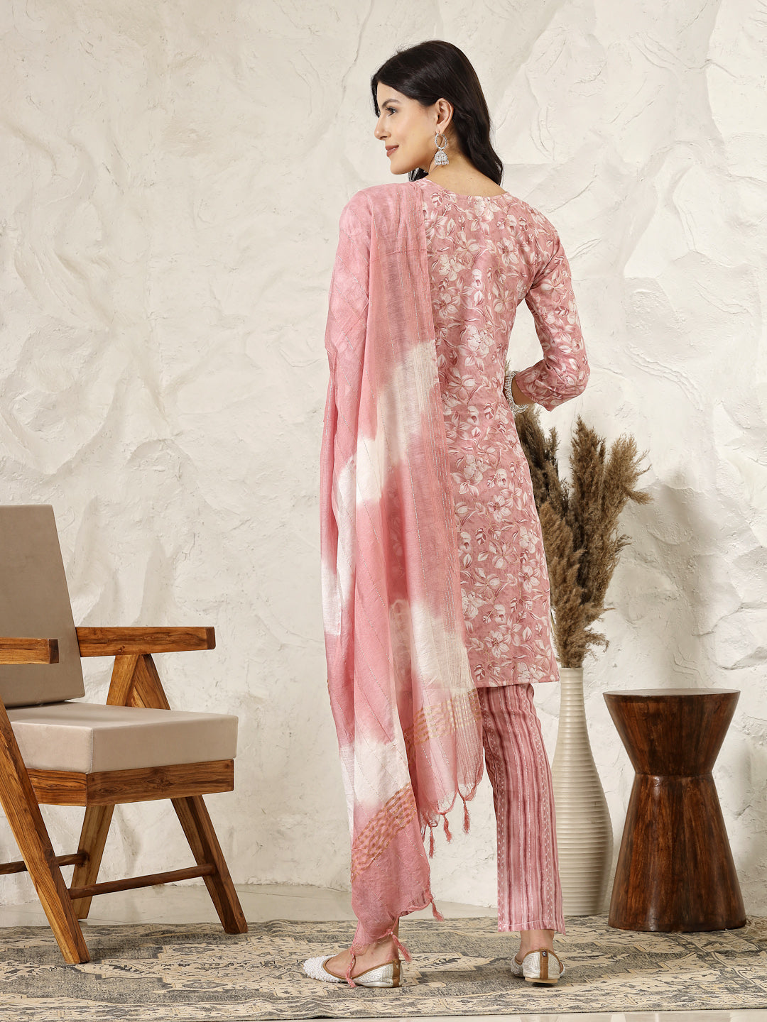 Pink Tropical Printed Silk Blend Straight Kurta Pant Dupatta Set