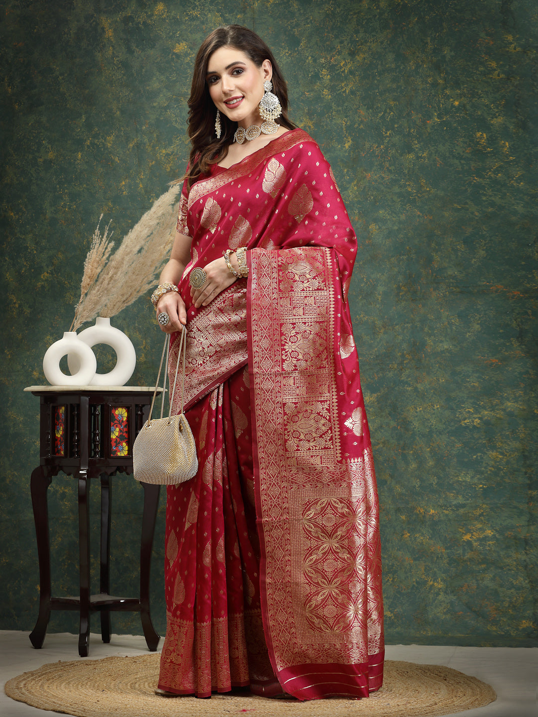 Ethnic Motifs Woven Design Zari Silk Blend Banarasi Saree