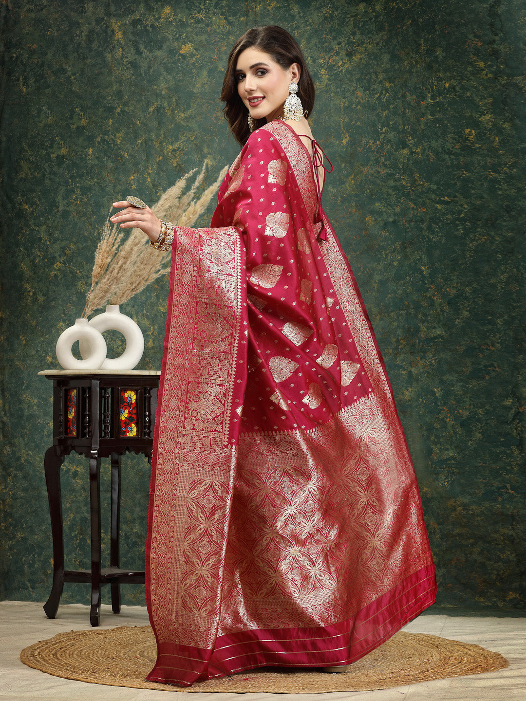 Ethnic Motifs Woven Design Zari Silk Blend Banarasi Saree