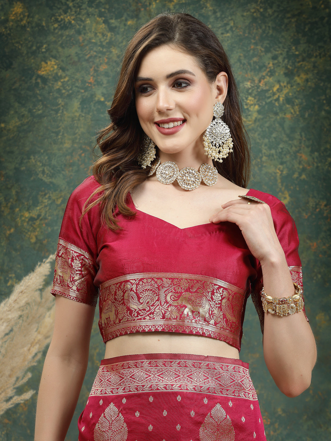 Ethnic Motifs Woven Design Zari Silk Blend Banarasi Saree