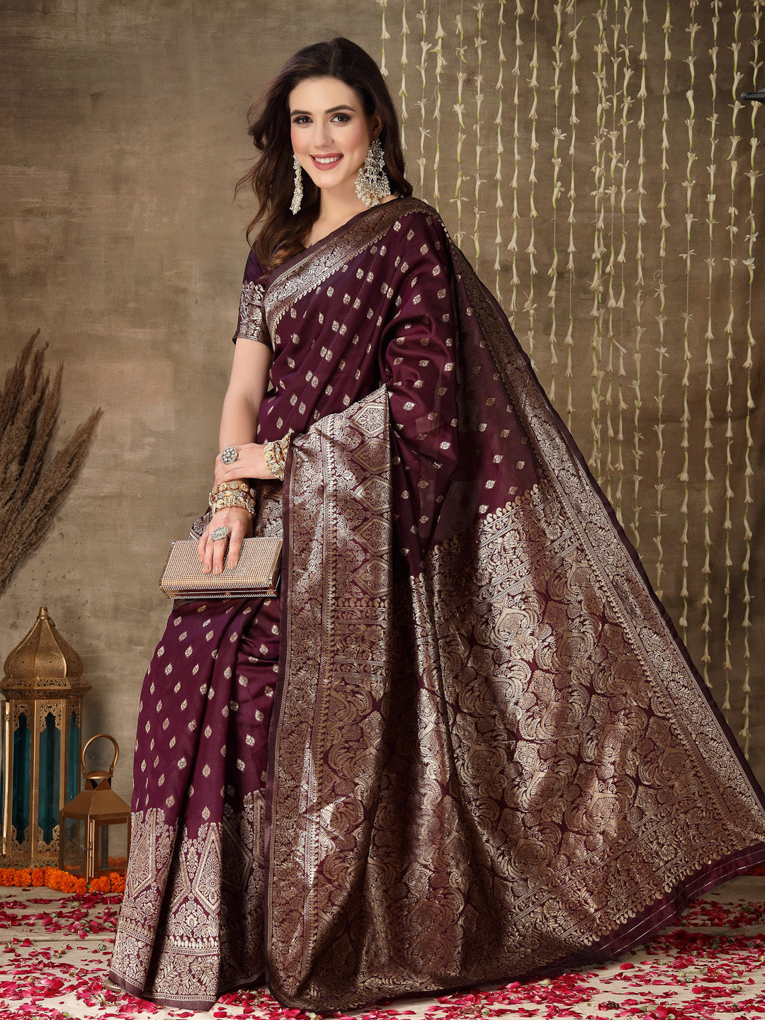 Ethnic Motifs Woven Design Zari Silk Blend Banarasi Saree