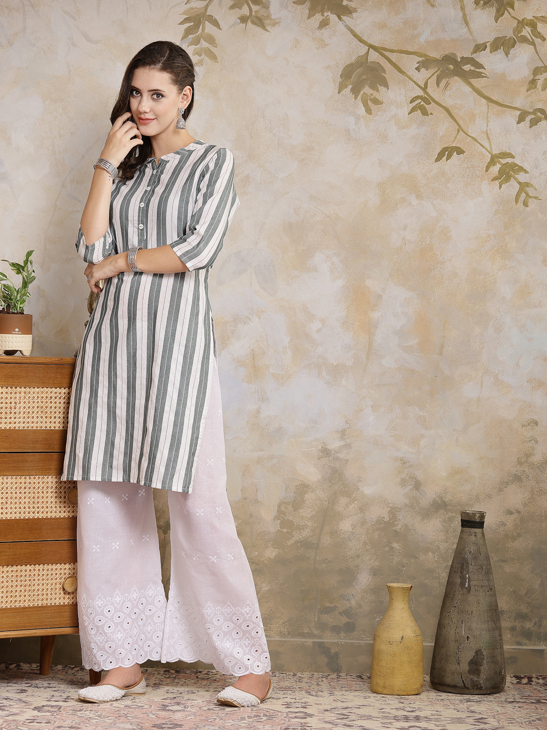 Self Designed Cotton Blend Straight Kurta