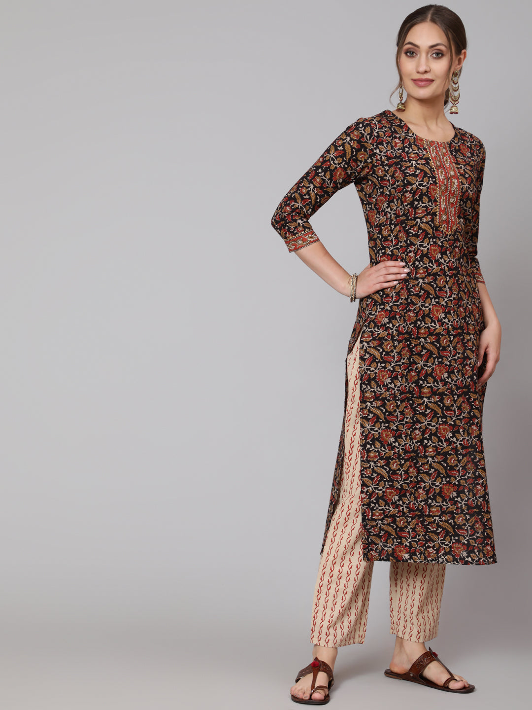 Cotton Black Calf Length Straight 3/4 Sleeve Round Neck Printed Kurta, Pants & Cotton Dupatta