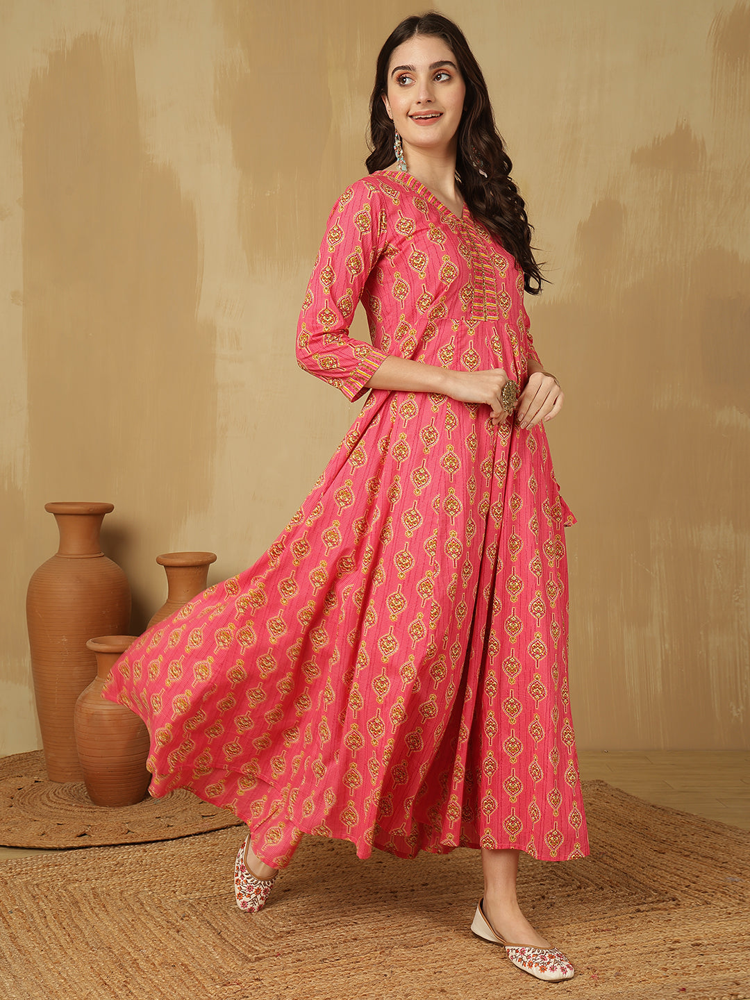 Women Cotton Printed Ankle Length V-Neck Anarkali Kurta