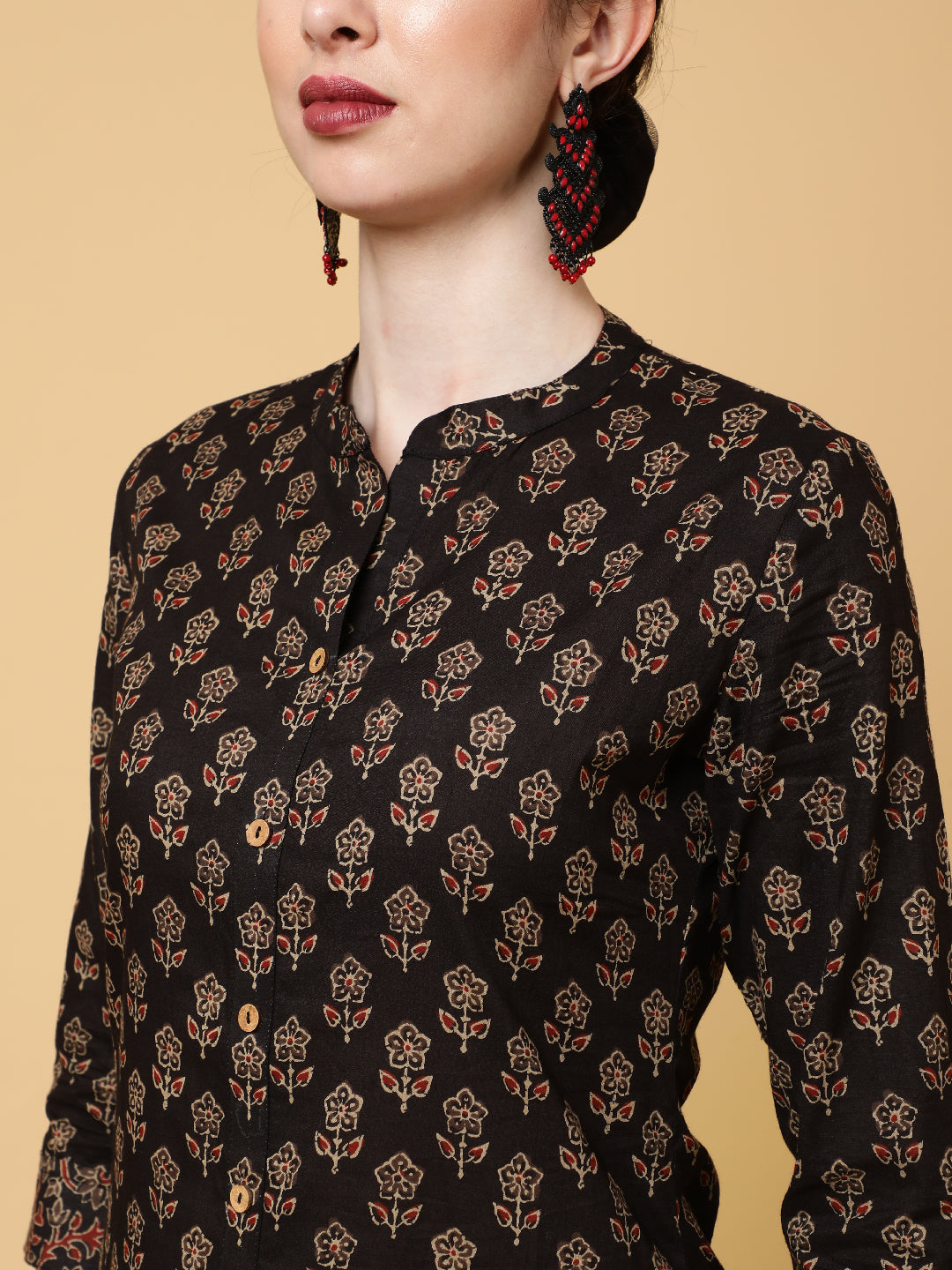 Cotton Calf Length Printed Straight 3/4 Sleeves Collar Kurta Bottom Set