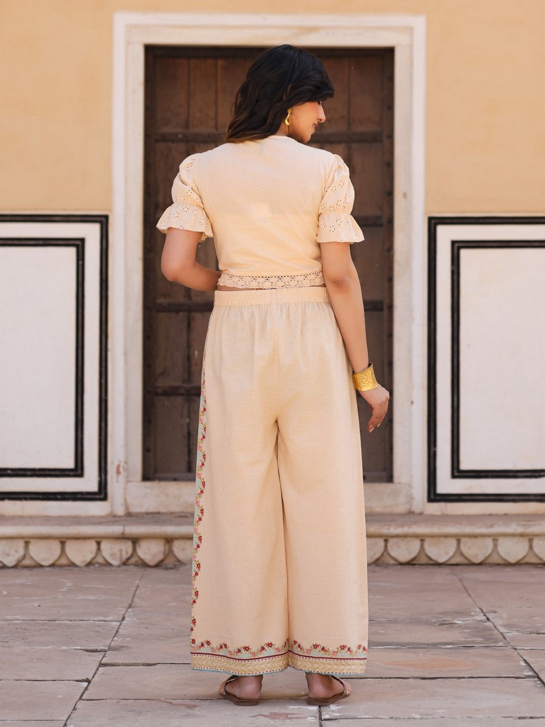 Beige Floral Printed Pure Cotton Crop Top & Pants With Thread Work Embroidery