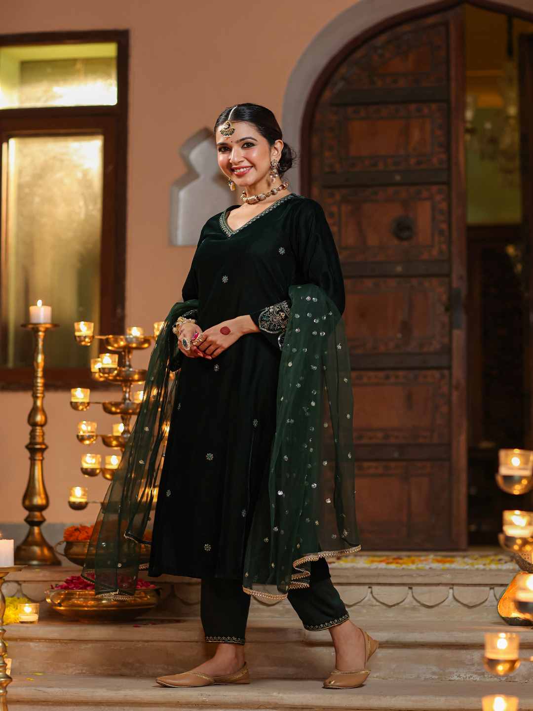 Bottle Green Velvet Embroidered Kurta, Pants & Dupatta Set