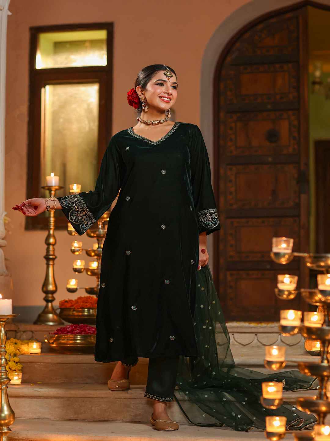 Bottle Green Velvet Embroidered Kurta, Pants & Dupatta Set