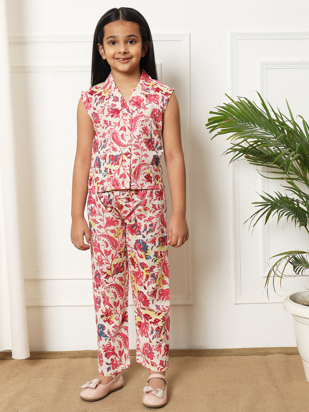Girls Straight style Cotton fabric Red color Co-ord set