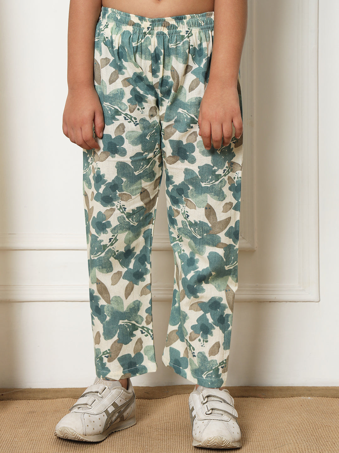 Girls Straight style Cotton fabric Grey color Co-ord set