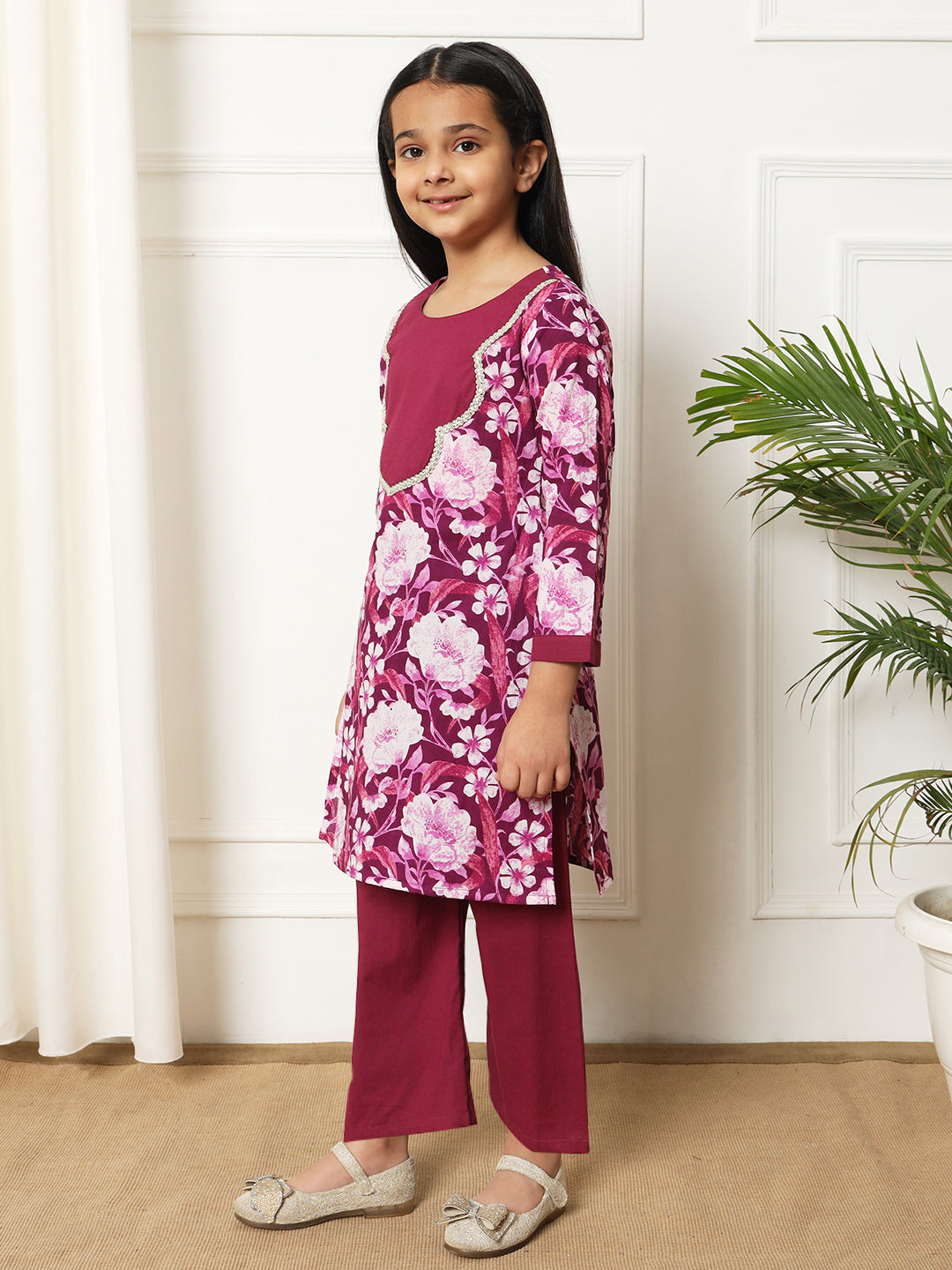 Straight style Cotton fabric Violet color Kurti with Bottom