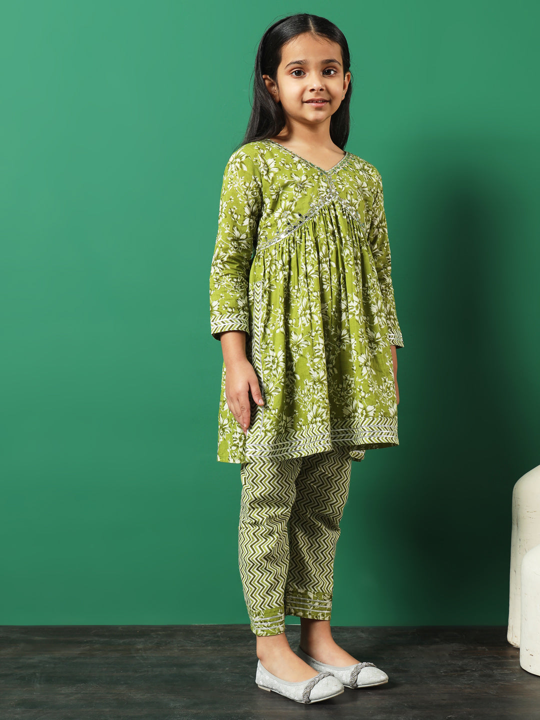 Anarkali Style Cotton Fabric Green Color Floral Printed Kurti And Palazzo With Gotta Lace Work