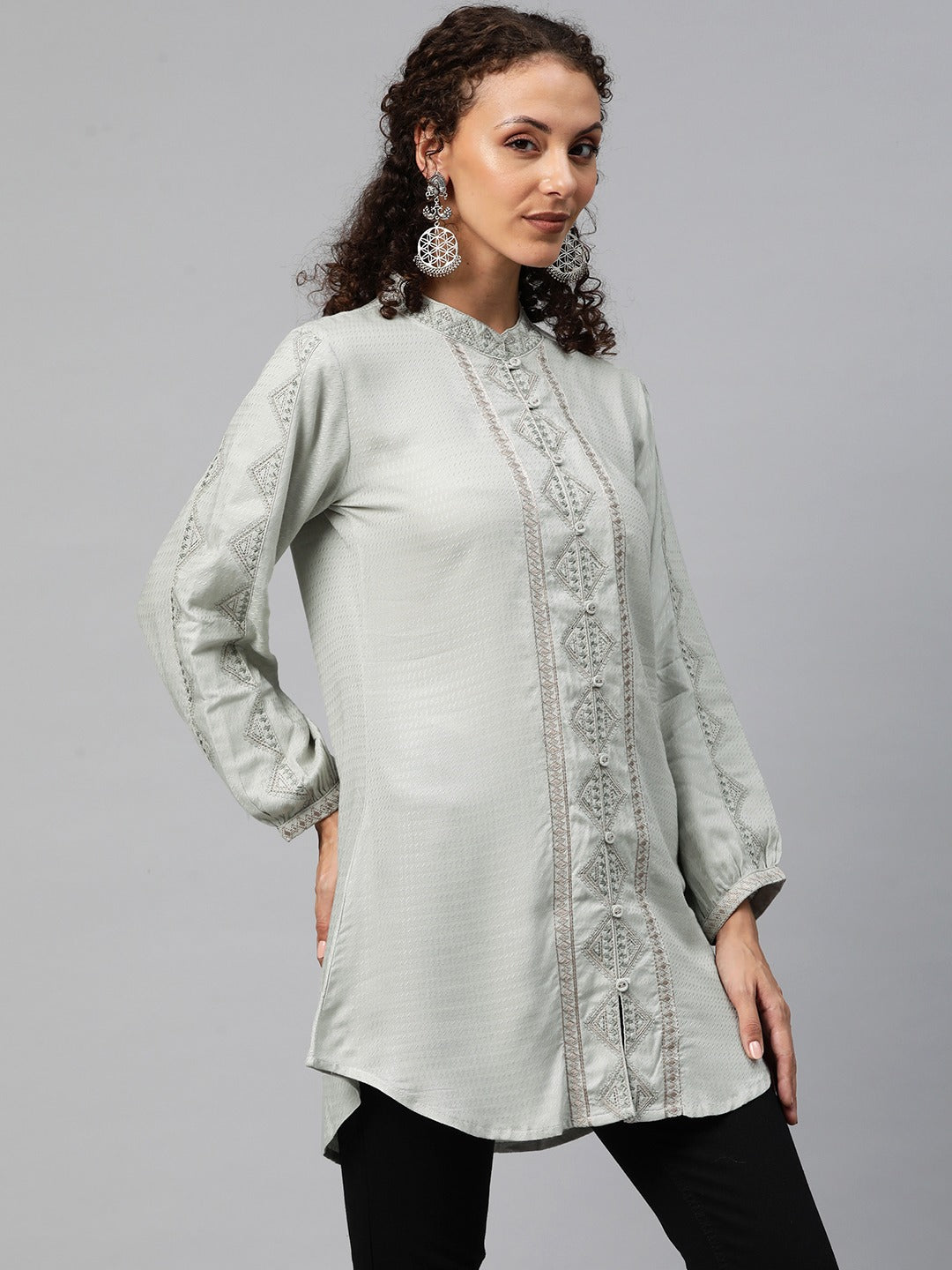 A-Line Style Cotton Fabric Grey Color Short Kurti With Thread Work