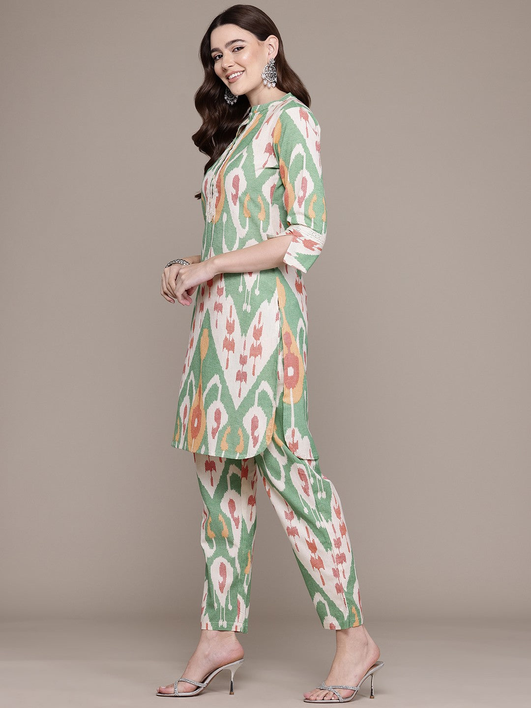 Straight Style Cotton Fabric Green Colour Kurta With Bottom