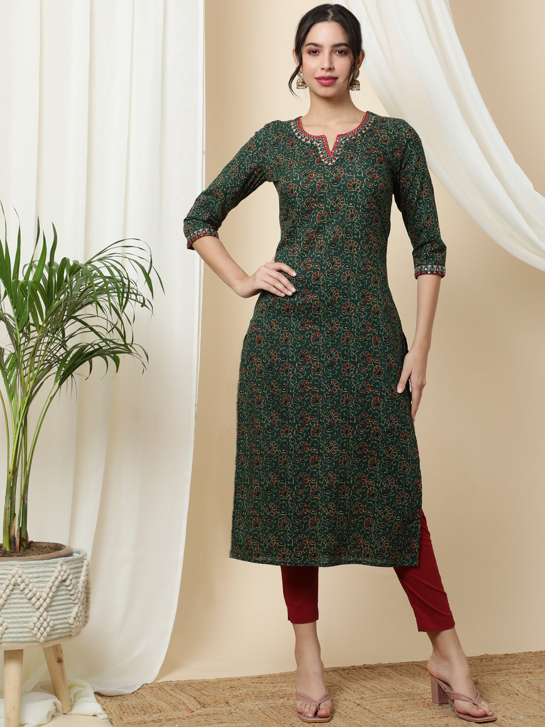 Cotton Calf Length Printed Straight 3/4 Sleeves Round Kurta
