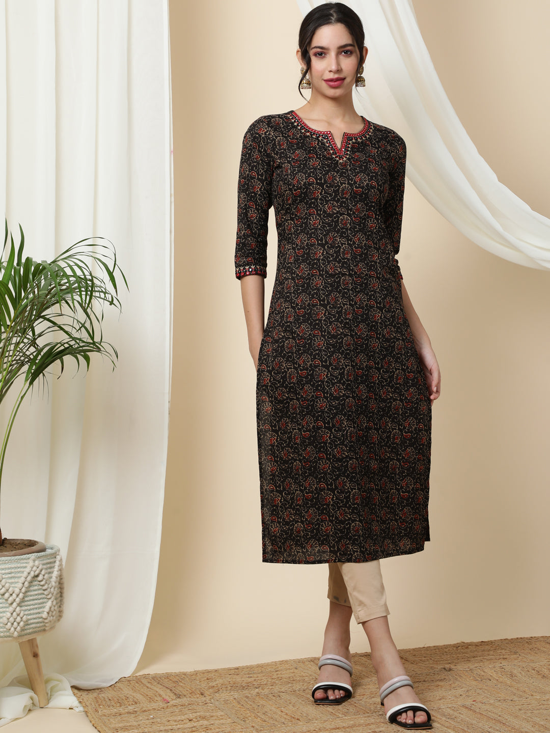 Cotton Calf Length Printed Straight 3/4 Sleeves Round Kurta