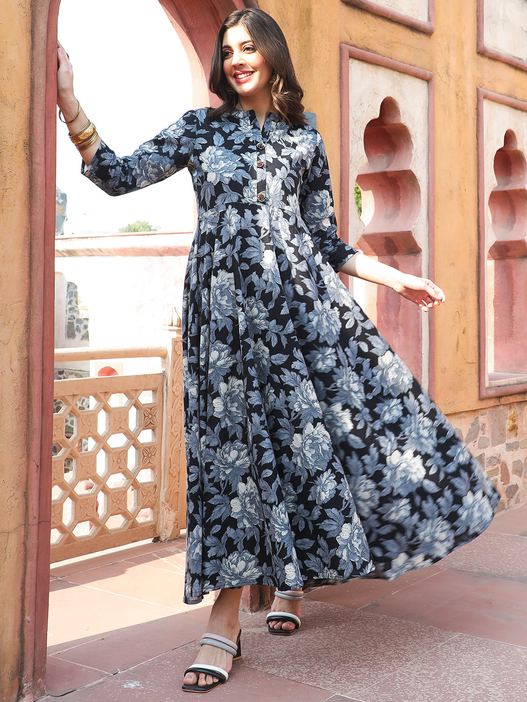 Cotton Ankle Length Printed Flared 3/4 Sleeves Collar Nack Kurta