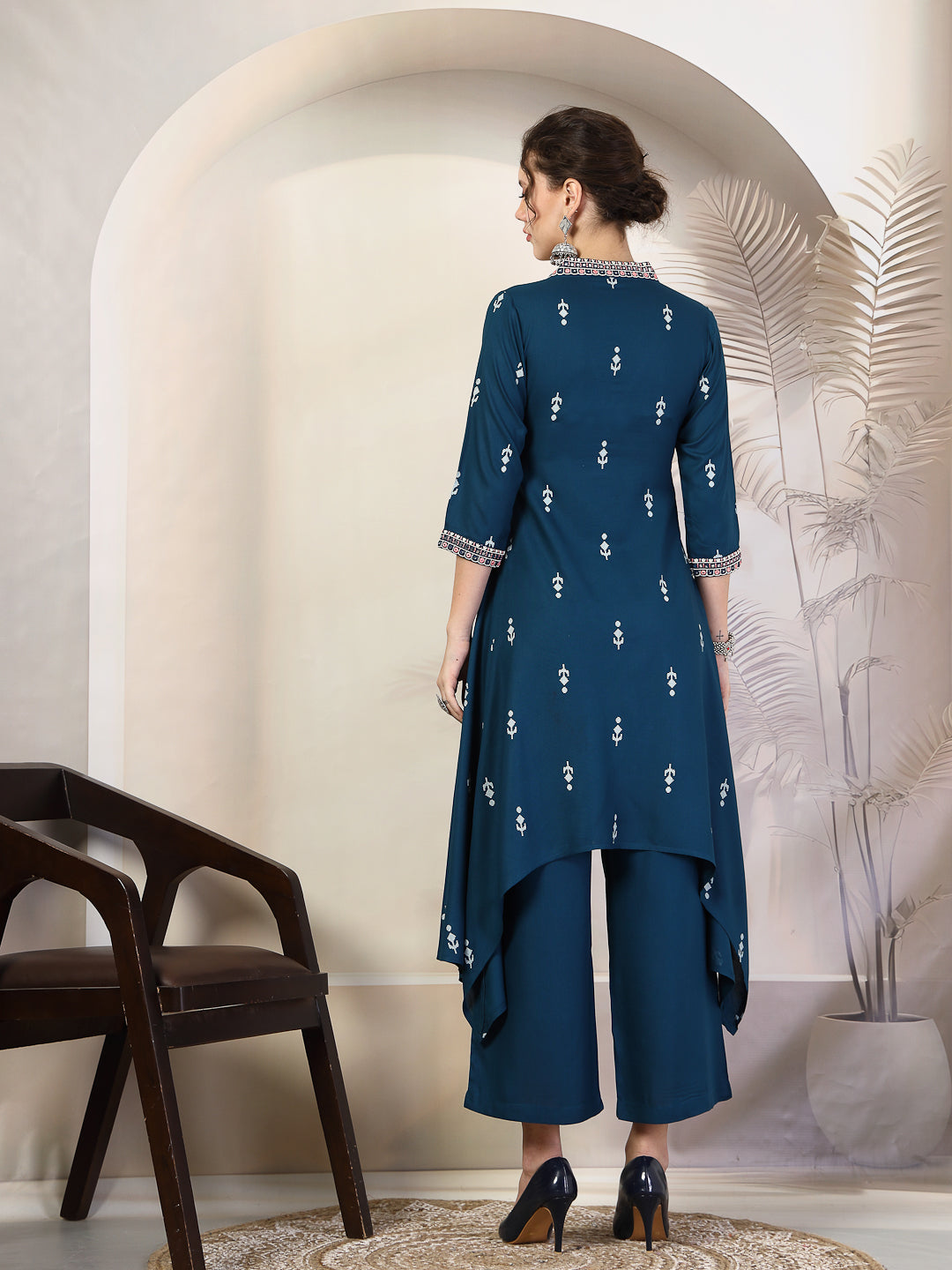 Rayon Calf Length Printed Asymmetric 3/4 Sleeves V Neck Kurta Suit Set