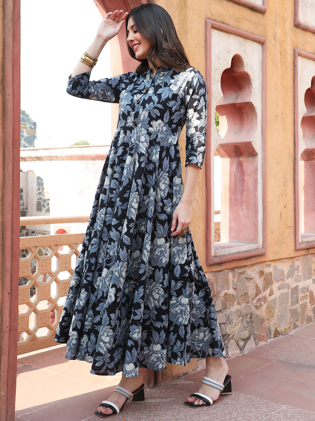 Cotton Ankle Length Printed Flared 3/4 Sleeves Collar Nack Kurta