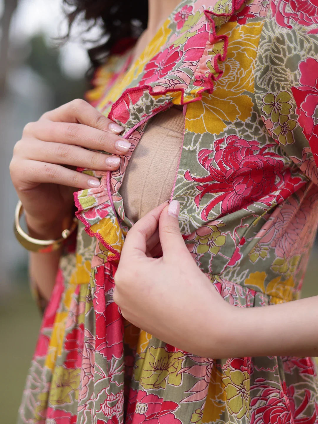 Green Cotton Floral Print Gathered Or Pleated Materinty Dress