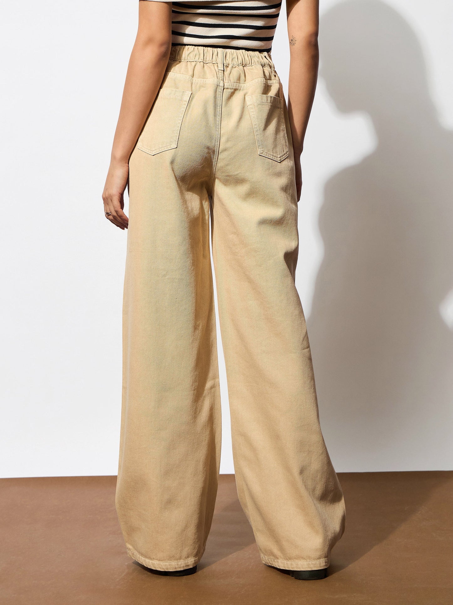 Beige Zipper Design Baggy Jeans