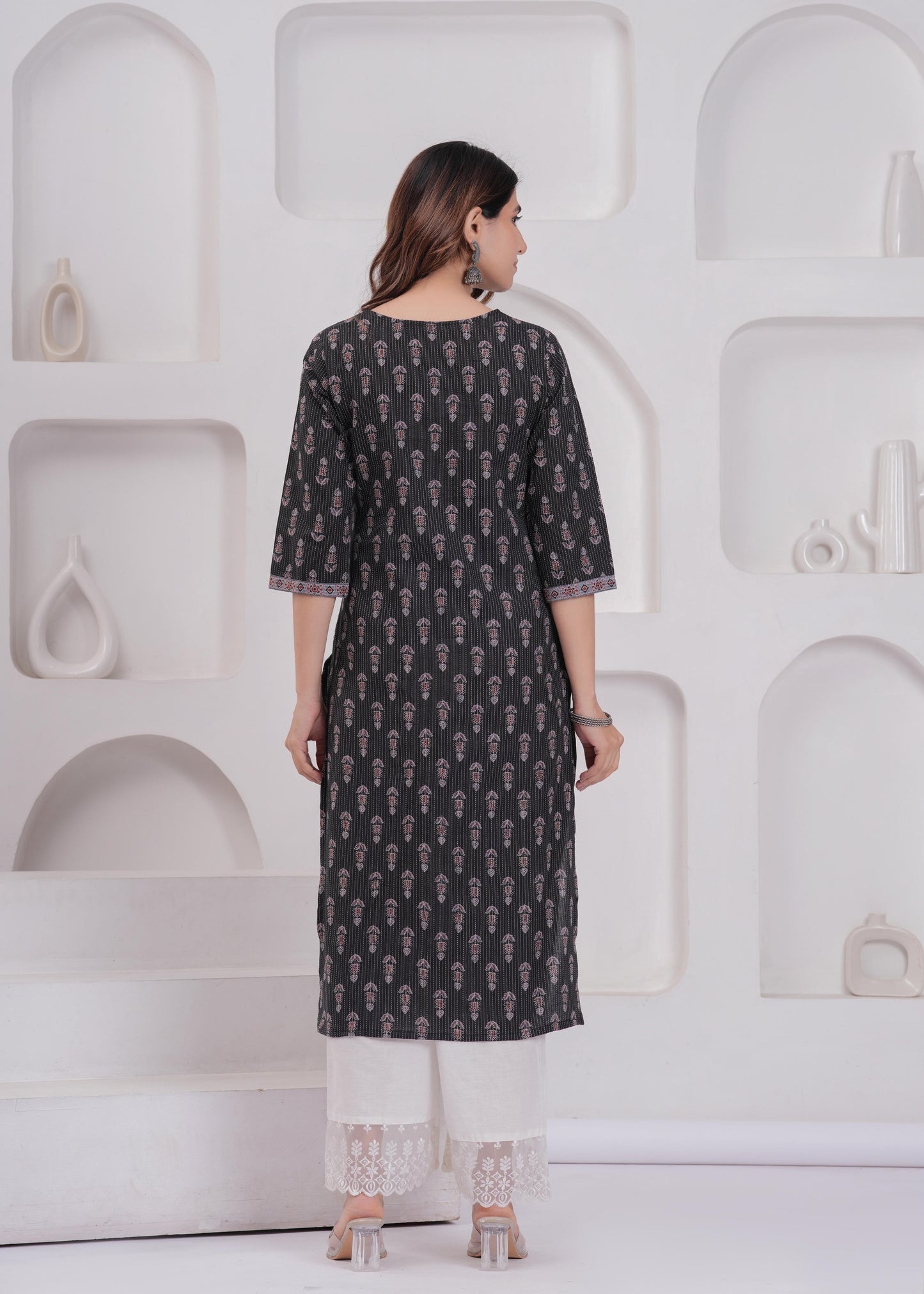Black Printed Straight Kurta with Three Quarter Sleeves