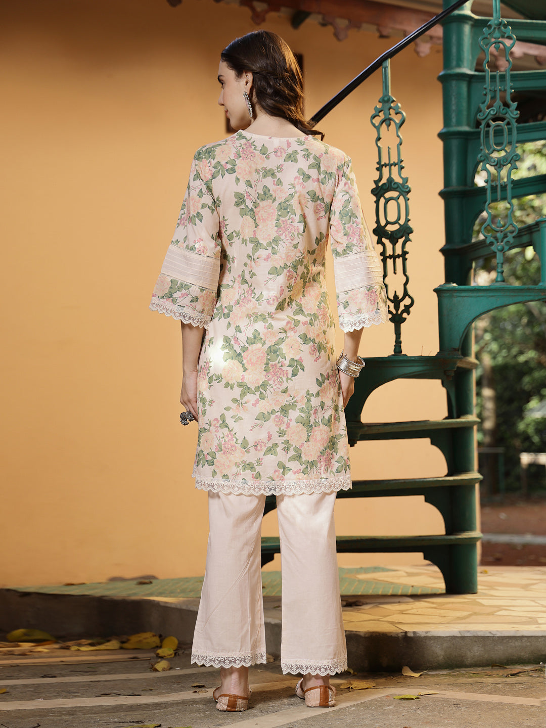 Pestel Peach Floral Printed Cotton Co-Ord Set
