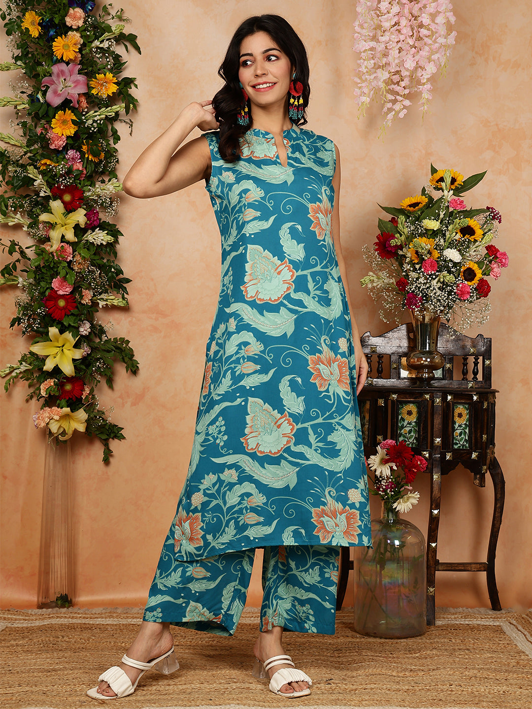Rayon Calf Length Printed Straight Slveeless Mandarin Kurta Bottom Set