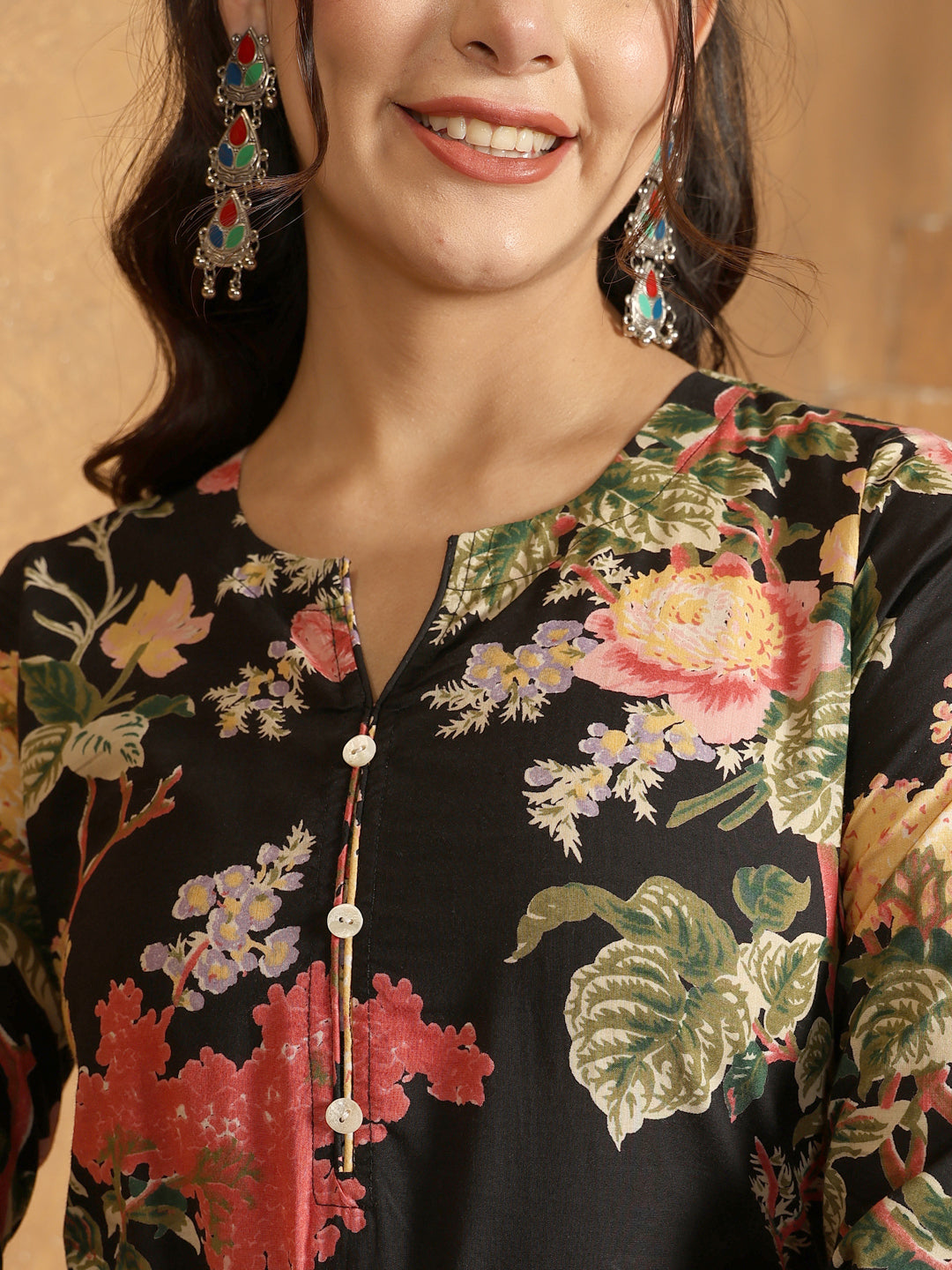 Cotton Calf Length Printed Straight 3/4 Sleeves Round Neck Kurta