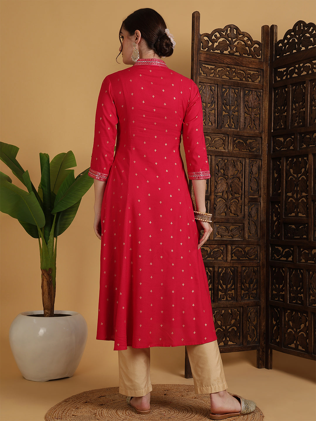 Rayon Calf Length Solid Semi-Flared 3/4 Sleeves V-Neck Kurta