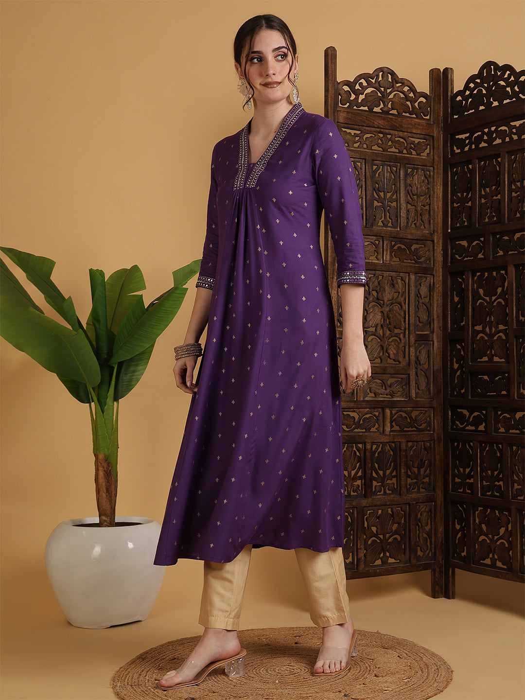 Rayon Calf Length Solid Semi-Flared 3/4 Sleeves V-Neck Kurta