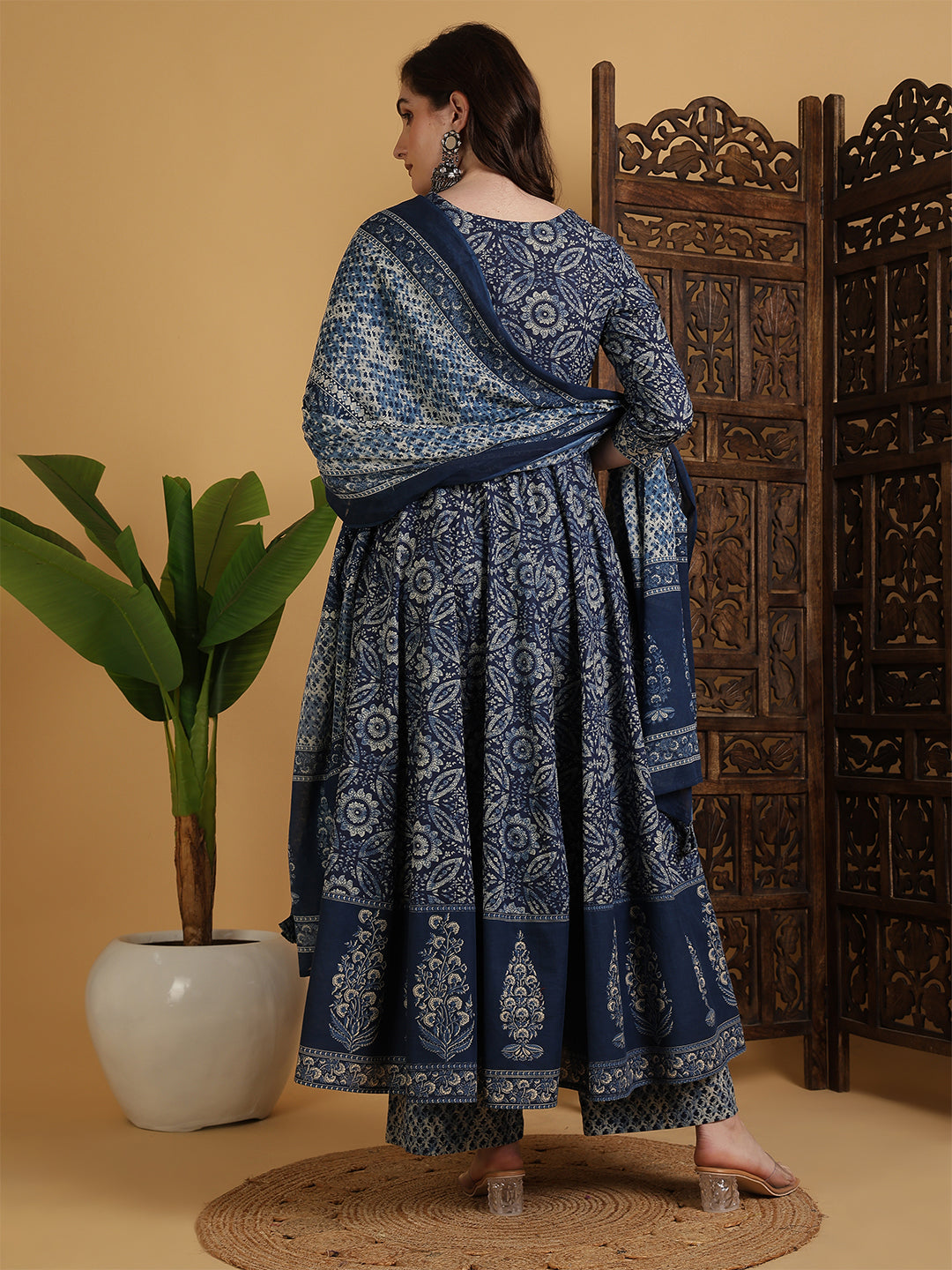 Cotton Calf Length Printed Flared 3/4 Sleeves V-Neck Kurta Suit Set