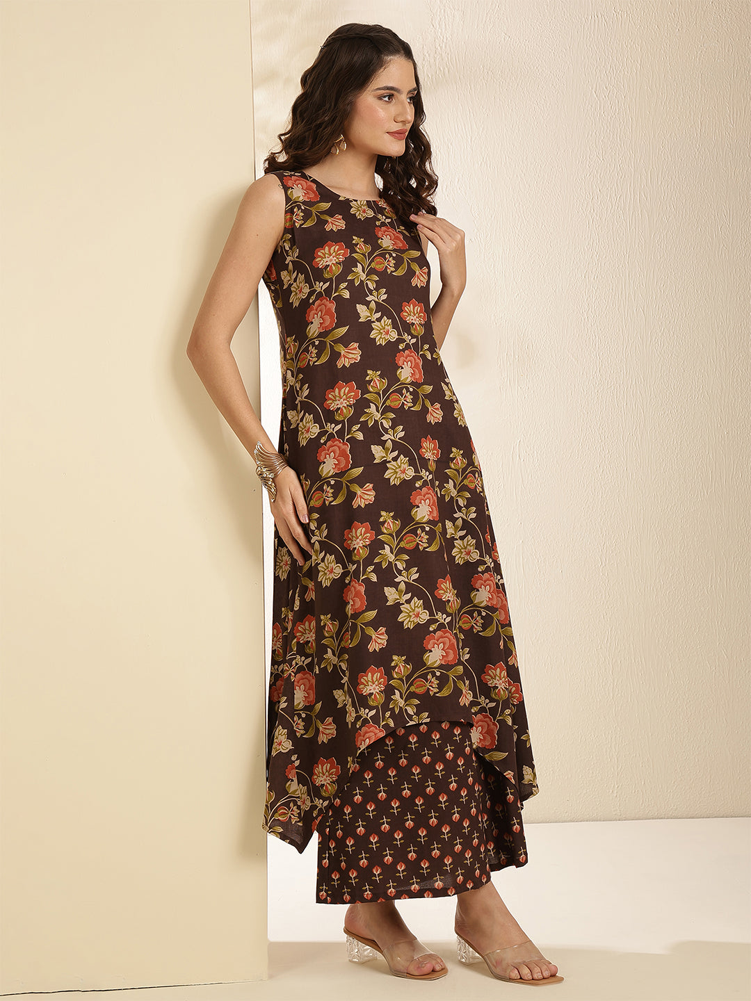 Rayon Calf Length Printed Sleeveless Round Neck Asymmetrical Kurta Bottom Set