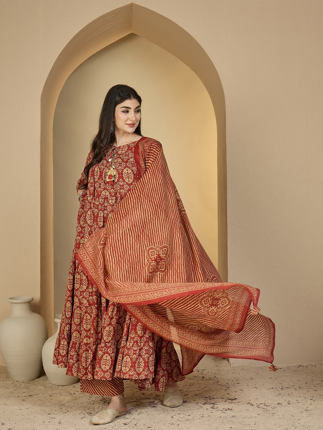 Cotton Calf Length Printed 3/4 Sleeves Round Neck Anarkali Kurta Suit Set