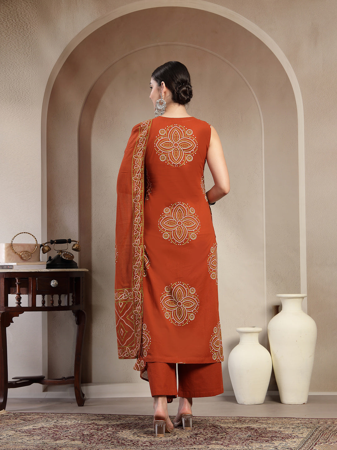 Cotton Calf Length Printed Sleeveless Round Neck Straight Kurta Suit Set With Dupatta