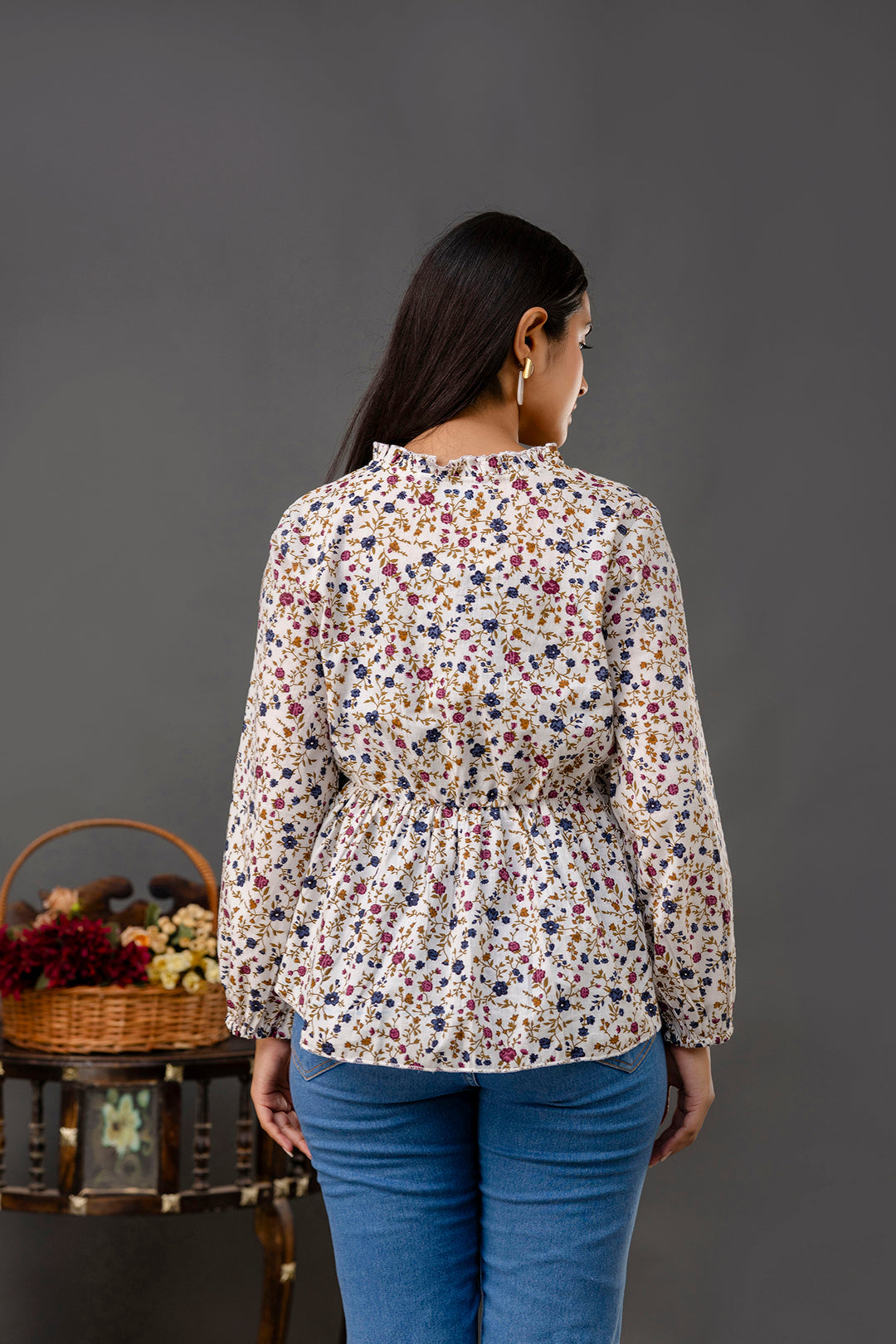 Off White Printed V-Neck Peplum Tunic