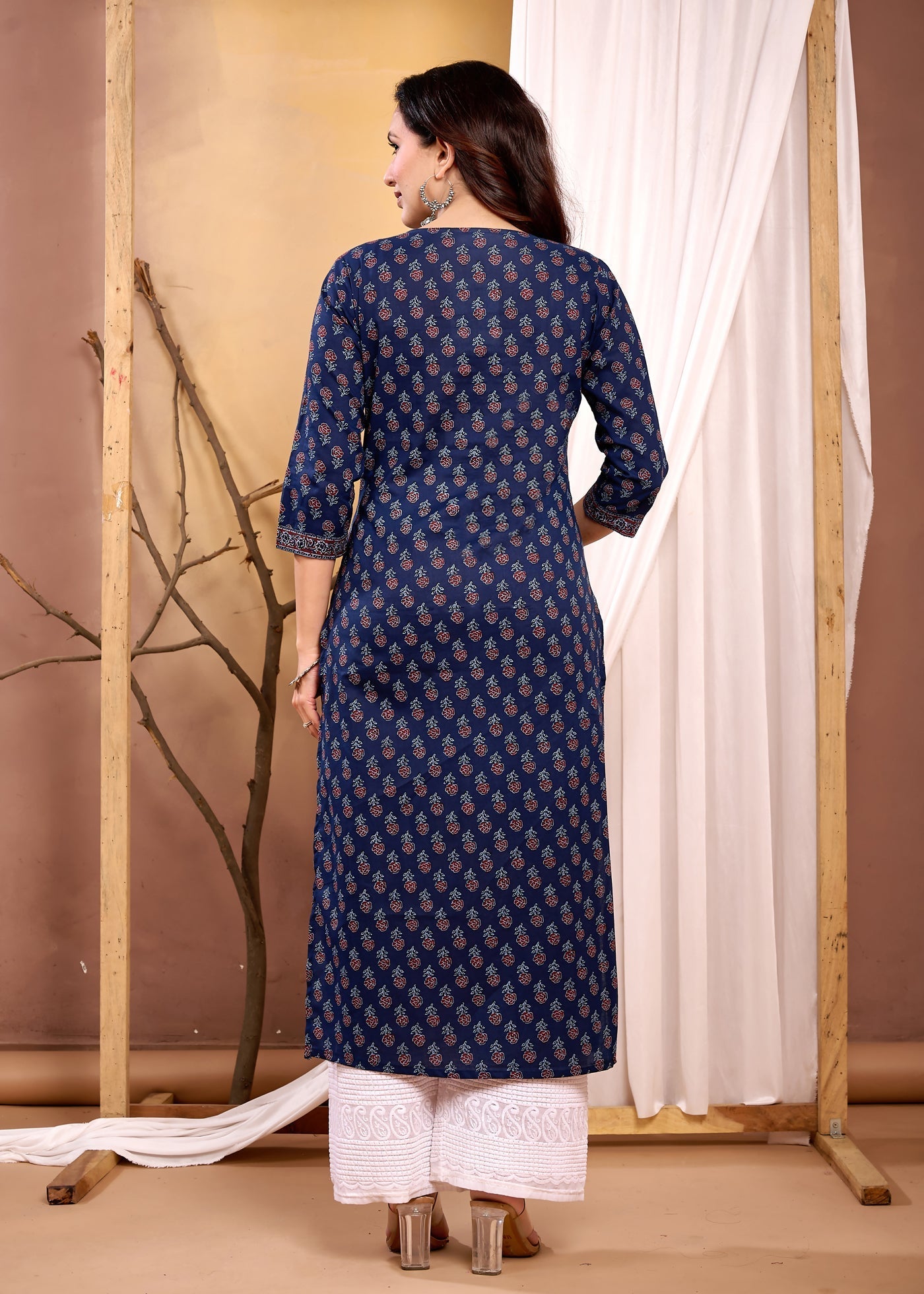 Navy Blue Printed Straight Kurta with Three Quarter Sleeves