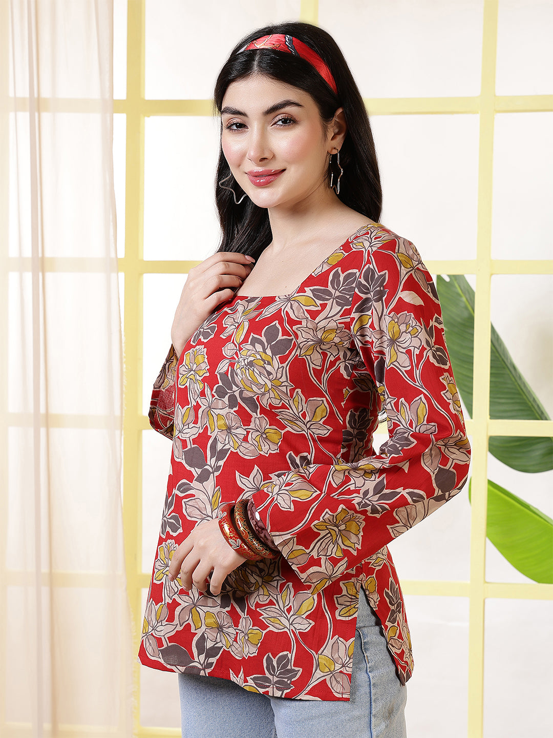 Women Red Printed Straight Tunic