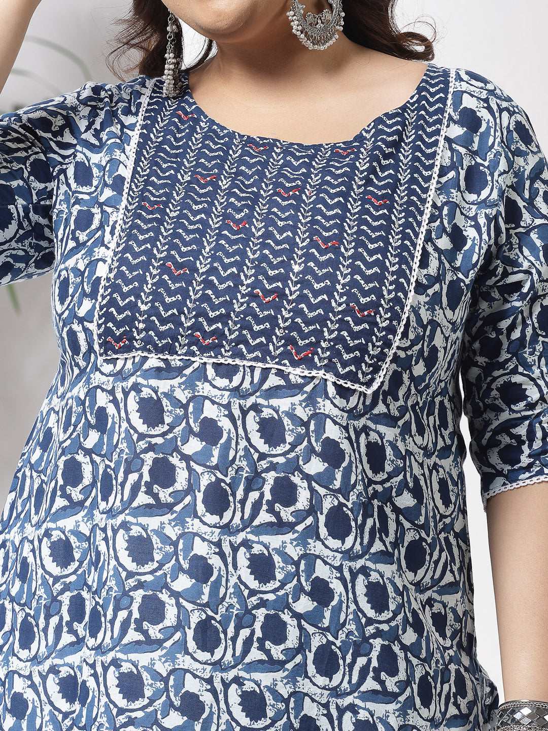 Plus Size Indigo Floral Printed Cotton Straight Kurta
