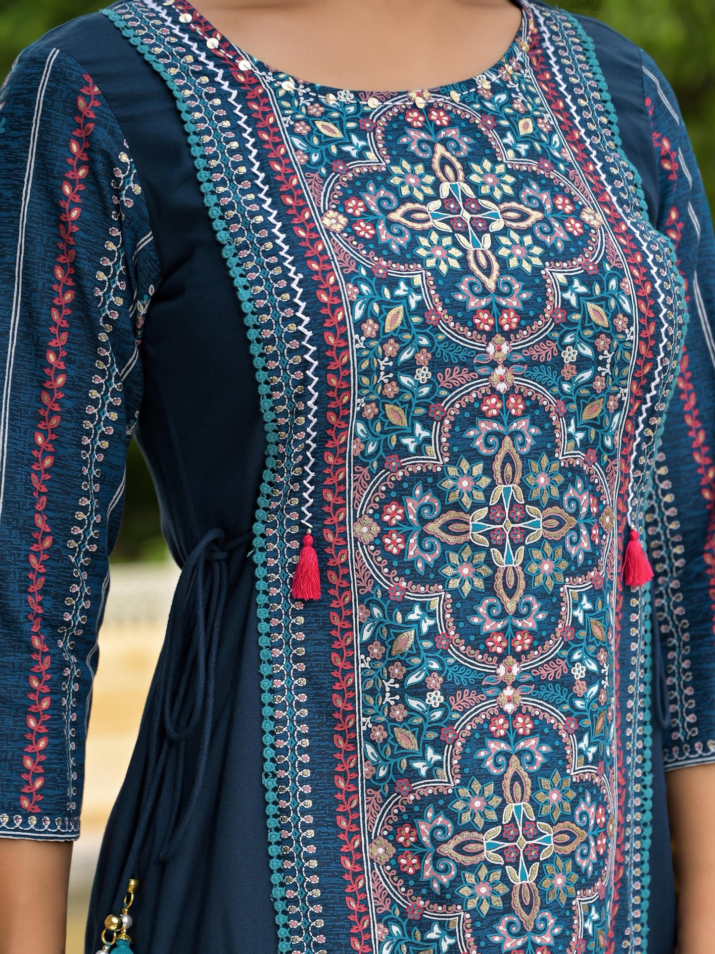 Blue Floral Printed Liva Rayon Kurta Pant & Dupatta Set With Doris At Waist & Thread Work & Tassels