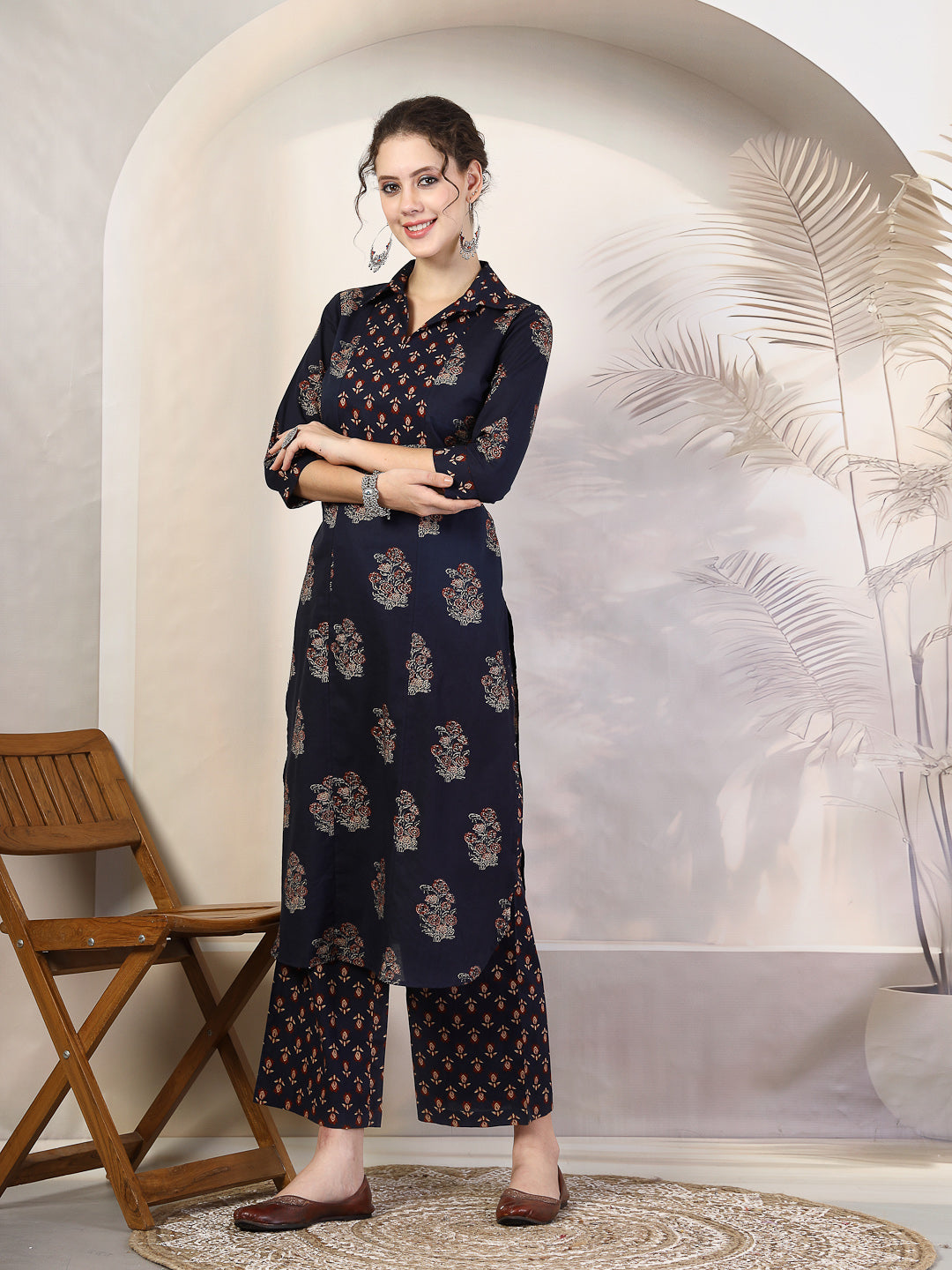 Black Cotton Calf Length Printed Straight 3/4 Sleeves Coller Kurta Bottom Set