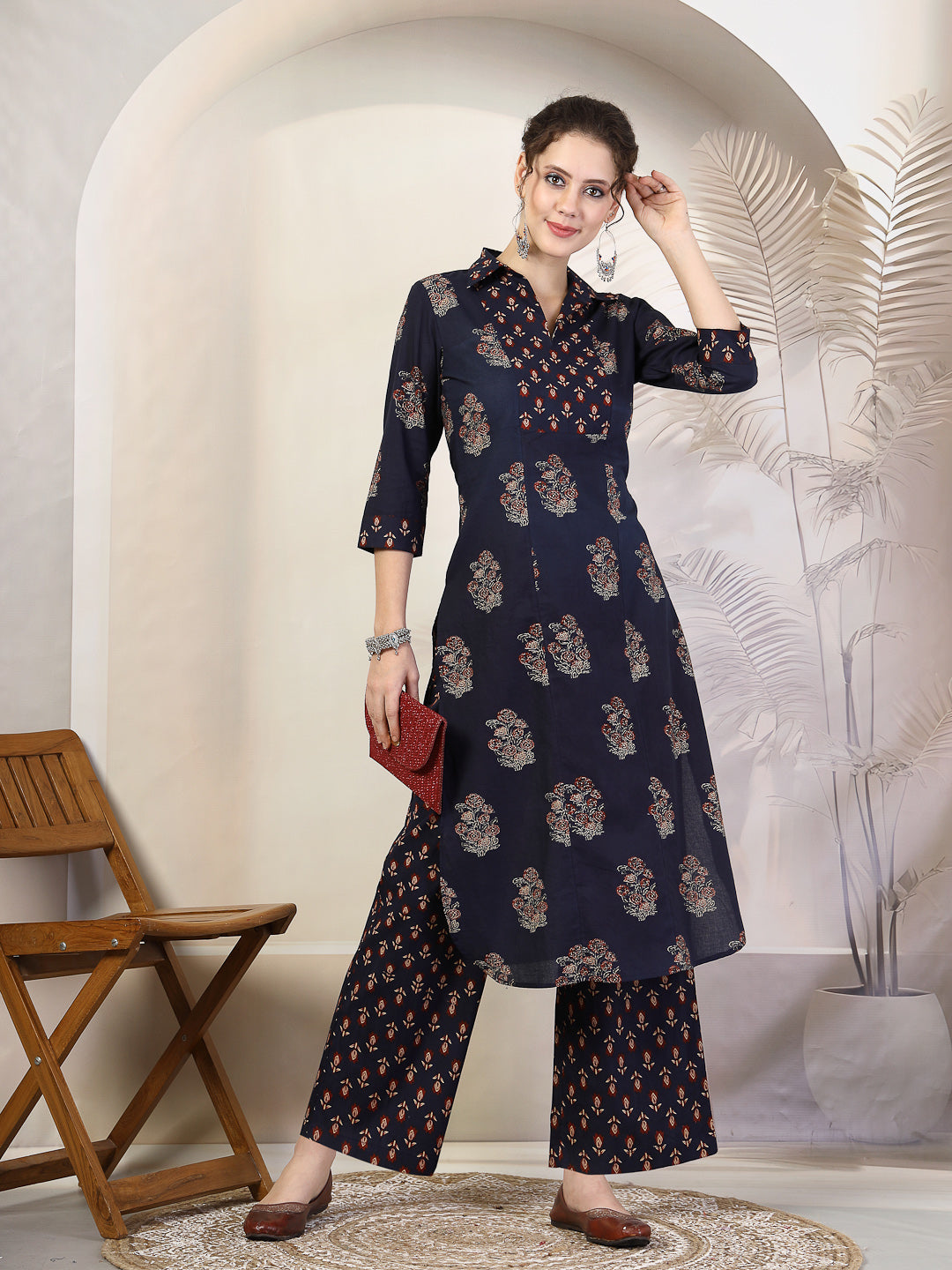 Black Cotton Calf Length Printed Straight 3/4 Sleeves Coller Kurta Bottom Set