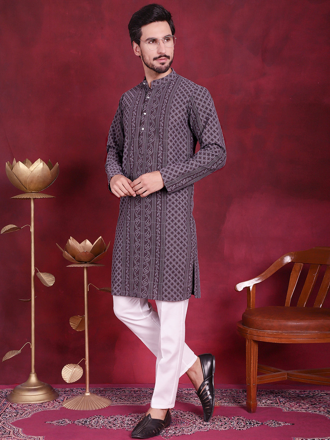 Men'S Chikankari Embroidered Kurtas.