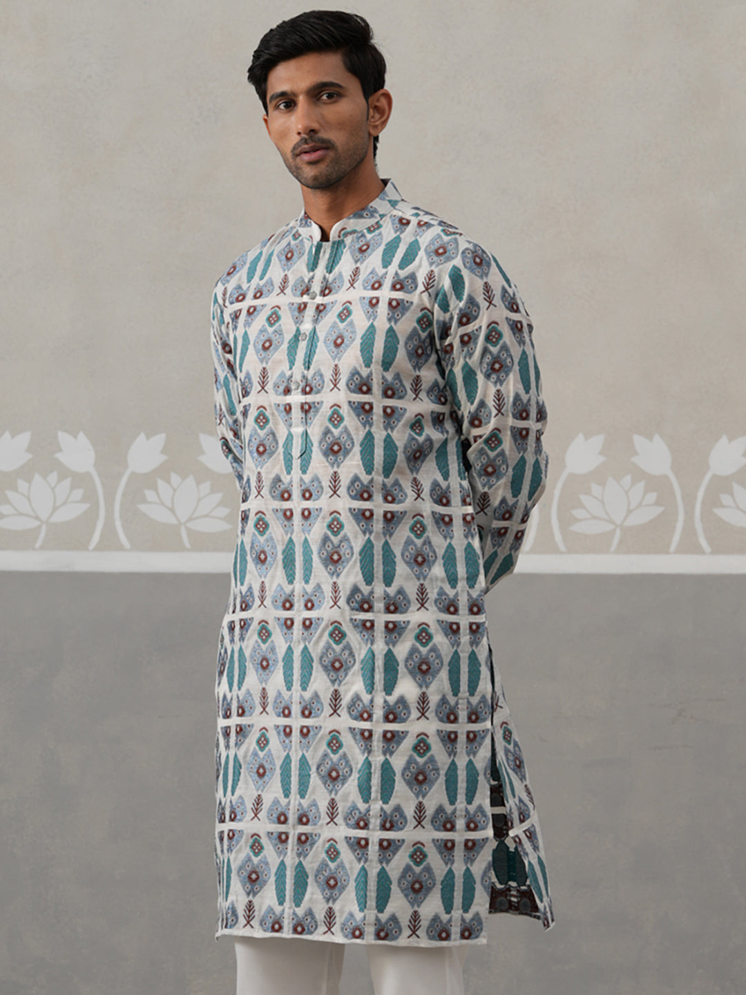 Silk Blend Woven Design Kurta.