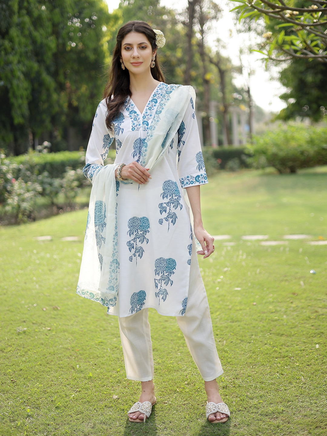 Blue Floral Printed Cotton Slub Straight Kurta Pant Dupatta Set